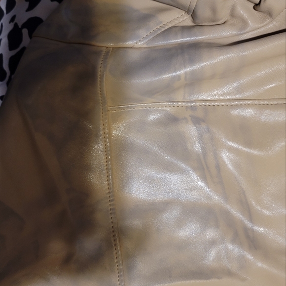 Zara:Faux Leather Jacket w/ Ruffle & Peplu… - Picture 12 of 12